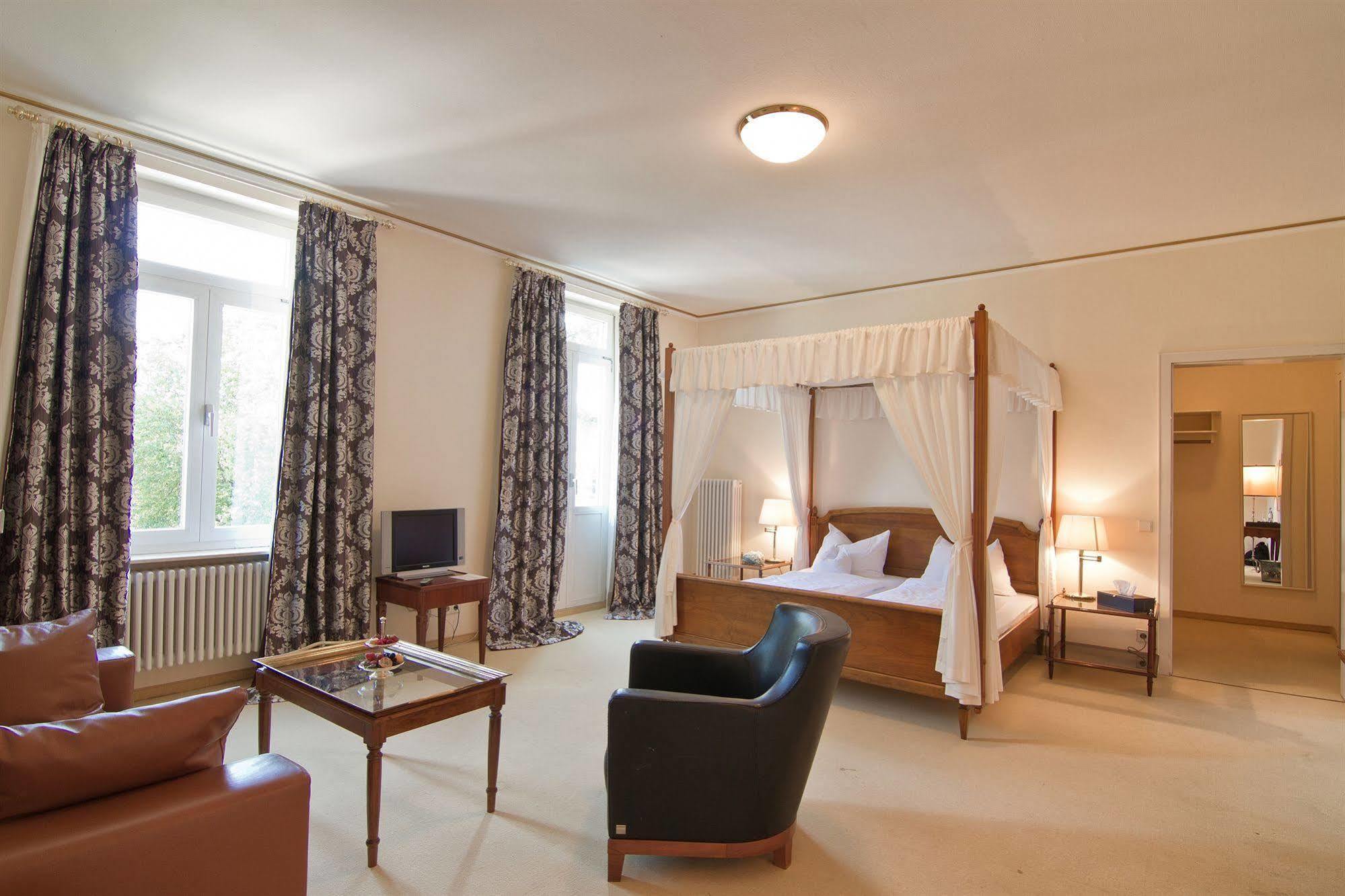Hotel Romerbad Badenweiler Extérieur photo